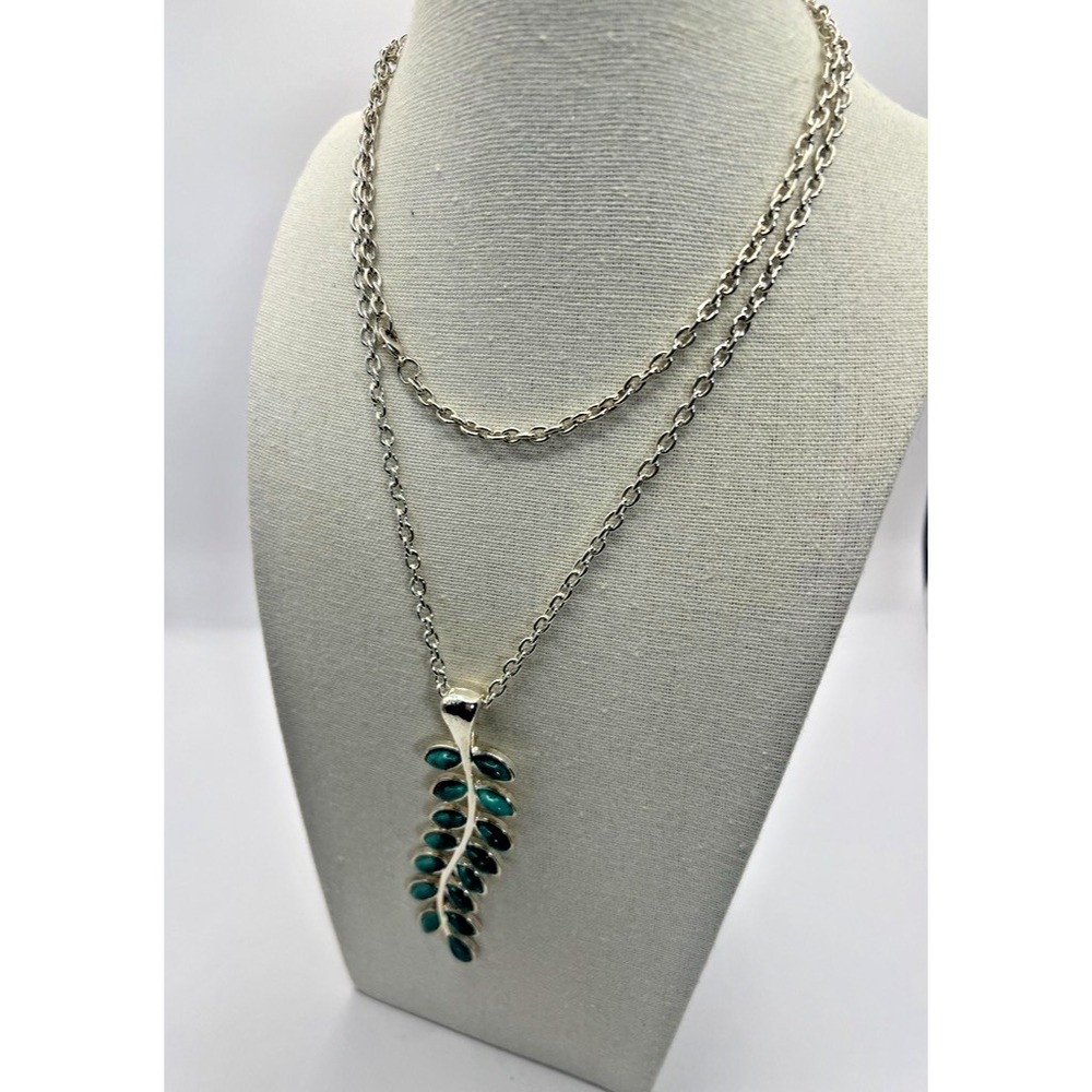 Silver Tone Leaf Pendant Necklace Green Marquise Stones Botanical Nature 28"